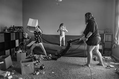 mother naked|I Took These 22 Brutally Honest Photos Of Moms To Show What。